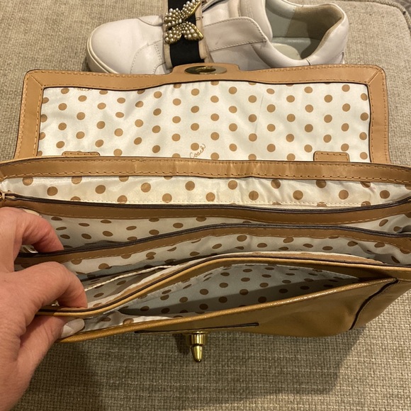 😍FABULOUS COACH HANDBAG😍 - Picture 5 of 8